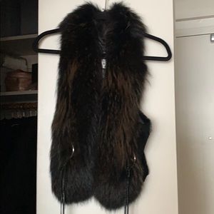 Nicole Miller studio brand Fur vest. Black/Brown